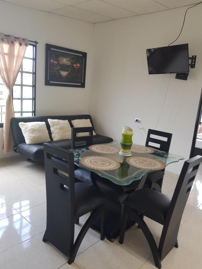 Apartamentos Williams سانتا روزا دي كابال المظهر الخارجي الصورة